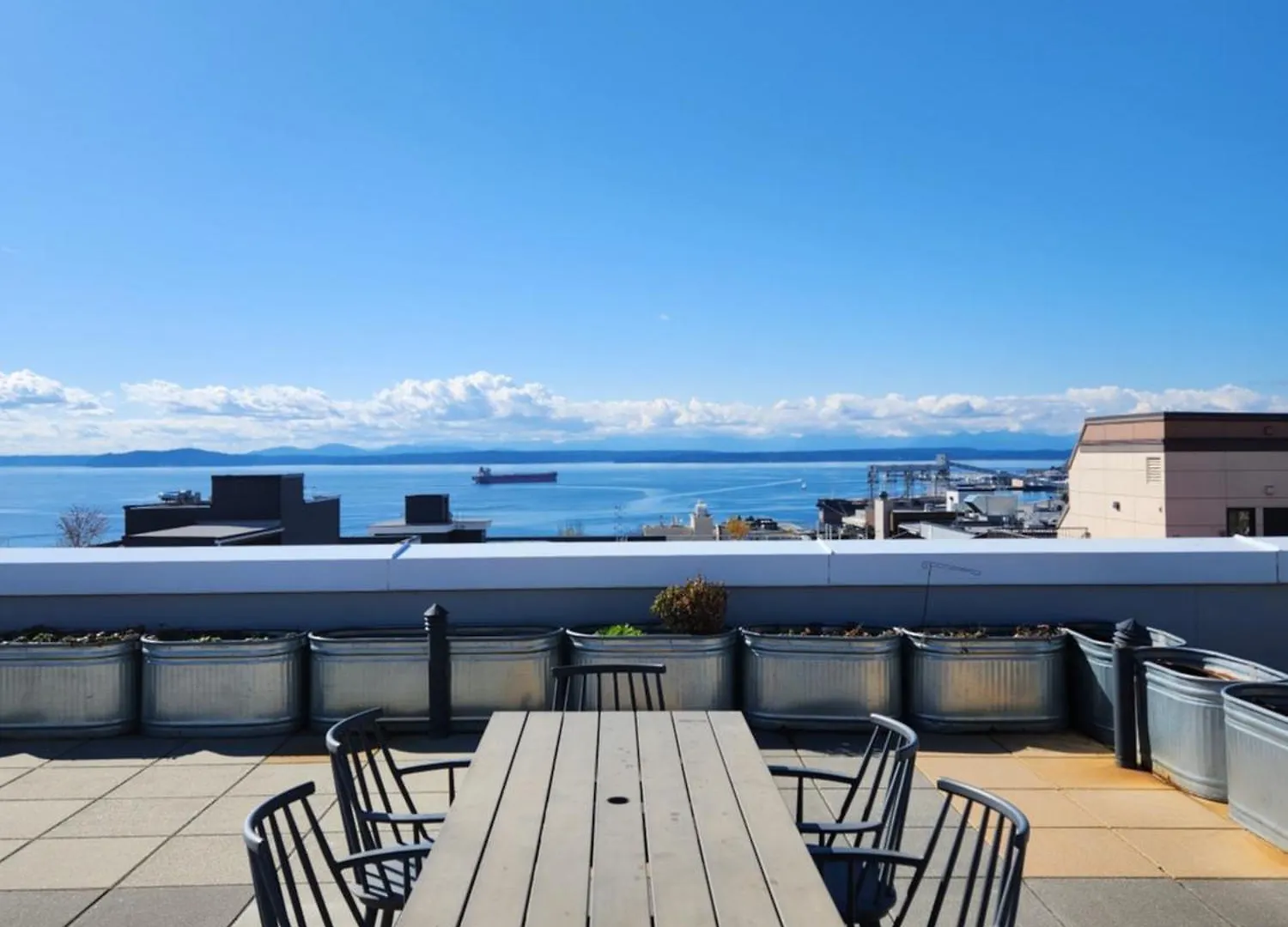 Queen Anne Abode - 1 Block From Cpa! - Free Parking! Seattle 0*,